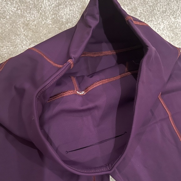 Lululemon Compression Leggings - Picture 3 of 3